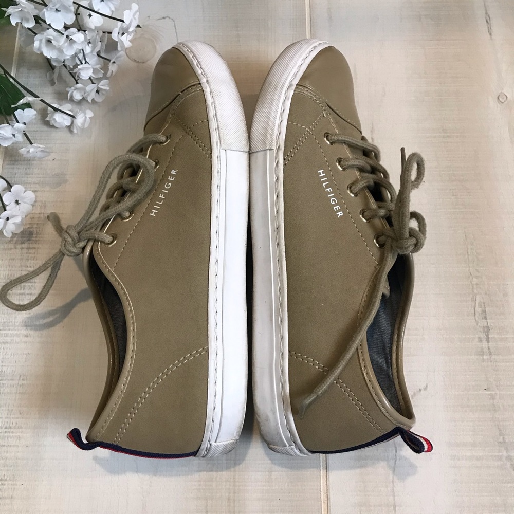 Tommy Hilfiger Camel Leather Sneakers Striped Heel - Picture 3 of 7